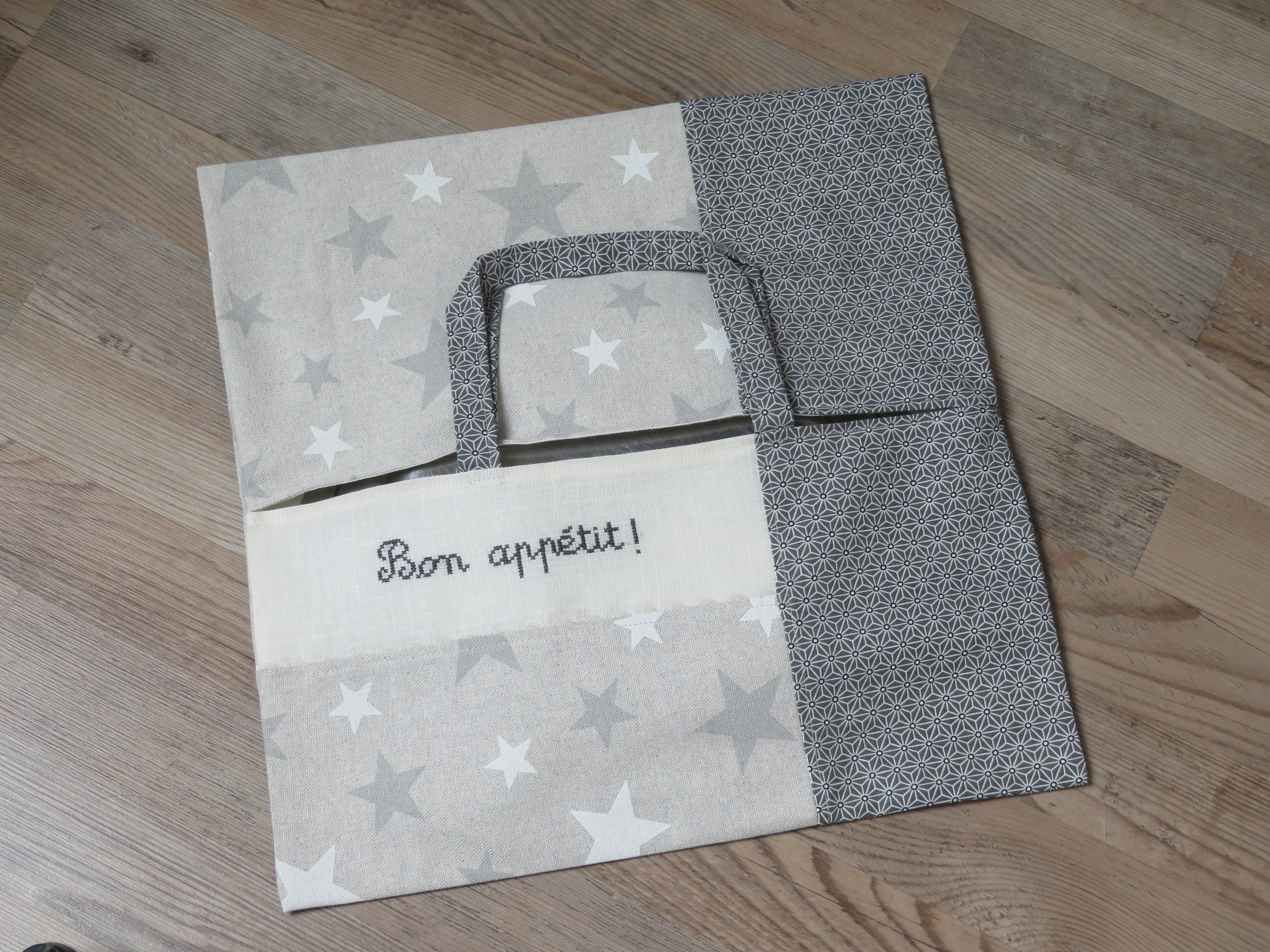 SAC-A-TARTE-066 photo n°2